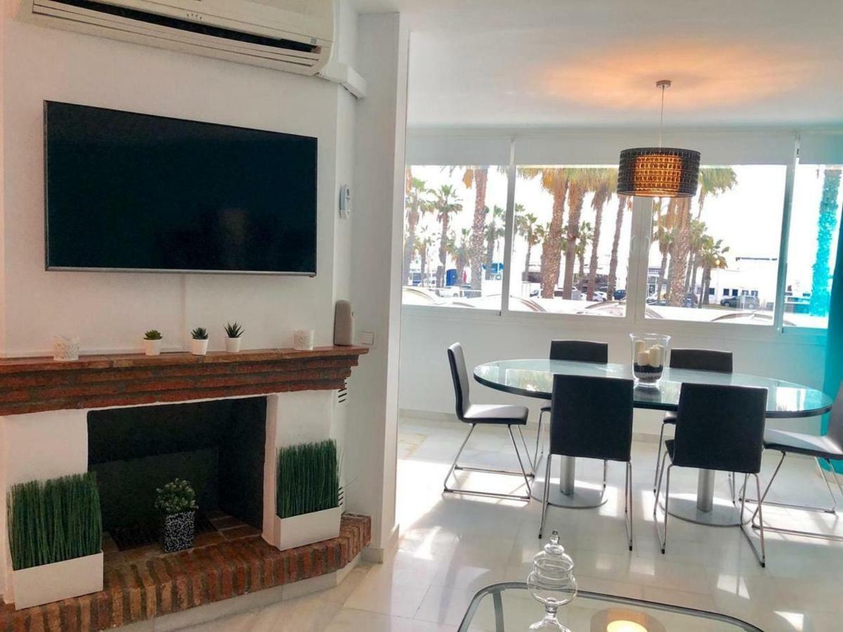 VIVE BENALMÁDENA Apartamento LUXE PUERTO MARINA, Primera Línea de Playa Exterior foto